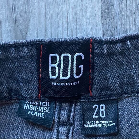 Urban Outfitters Jeans High Rise BDG Flare Black Distressed 28 - Picture 4 of 12